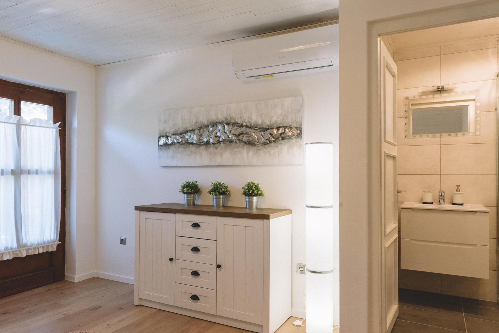 Panorama Apartmanhaz Badacsonytomaj Exteriör bild